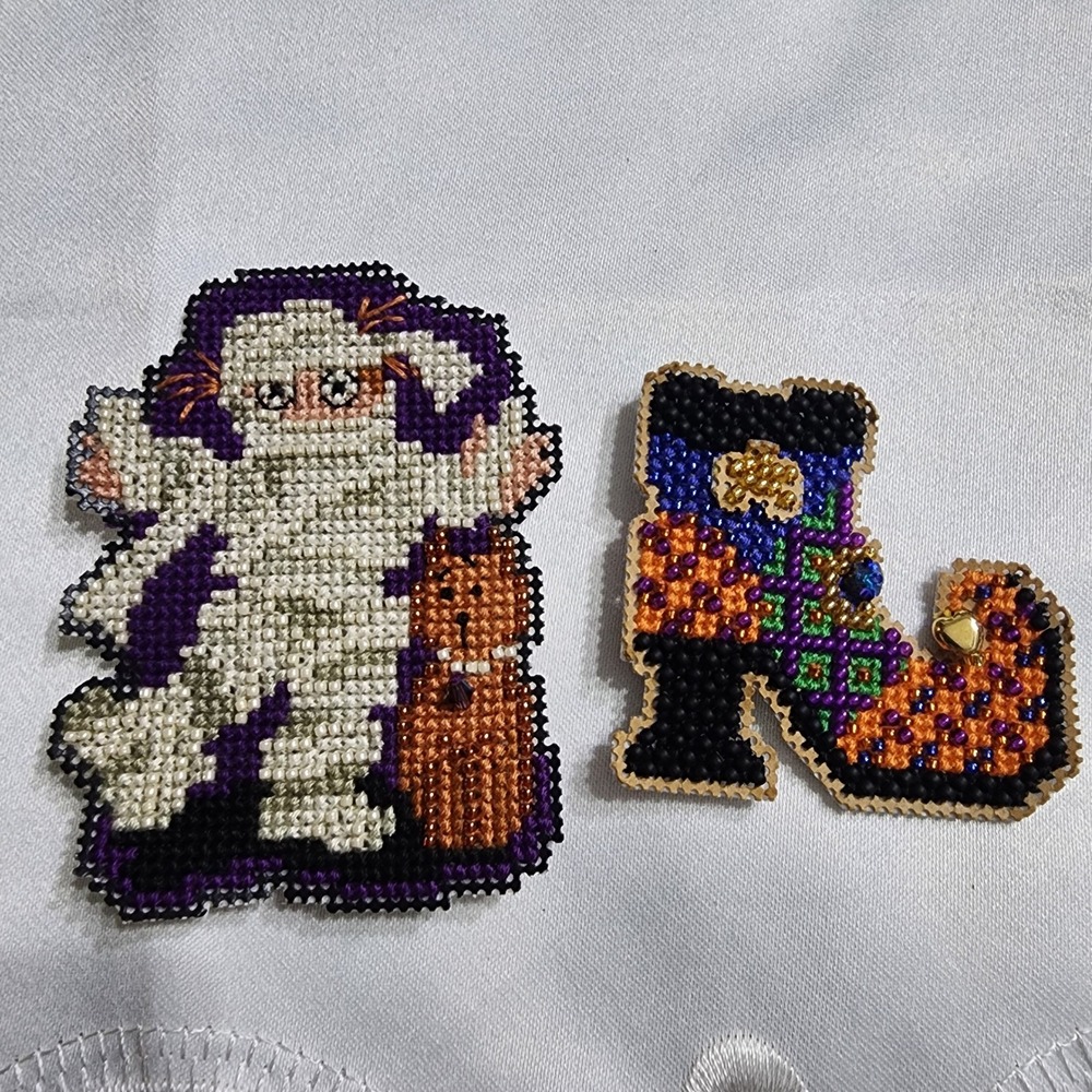 Handmade Halloween Crossβ Stitch Beaded Pin Set Mummy Girl & Witch Boot Brooches